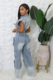 COLLAR BUTTON CLOSURE CARGO DENIM JUMPSUIT (DENIM)