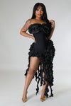STRAPLESS RUFFLE ACCENT BANDAGE DRESS (BLACK)