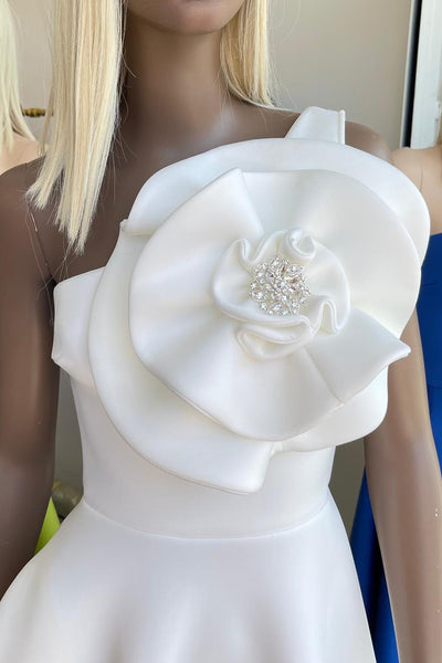 3D FLOWER SINGLE SHOULDER FLARE MIDI DRESS WITH POCKETS (WHITE)