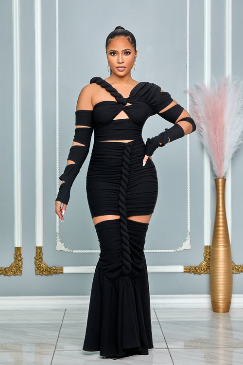 THE GODDESS IN YOU WRAP ROPE MAXI DRESS (BLACK)