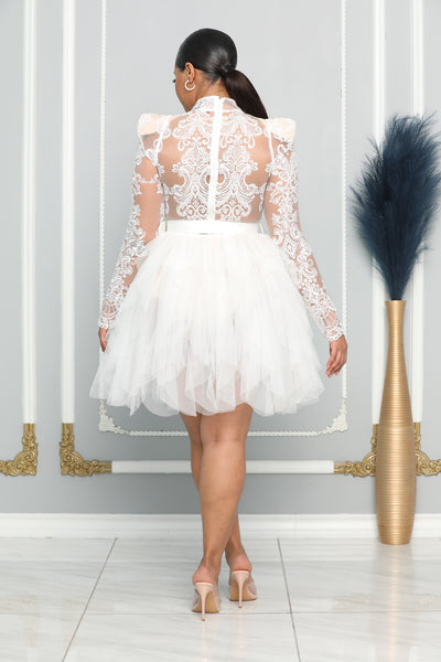 FAIRYTALE LACE DETAIL BOTTOM TULLE DRESS (WHITE)