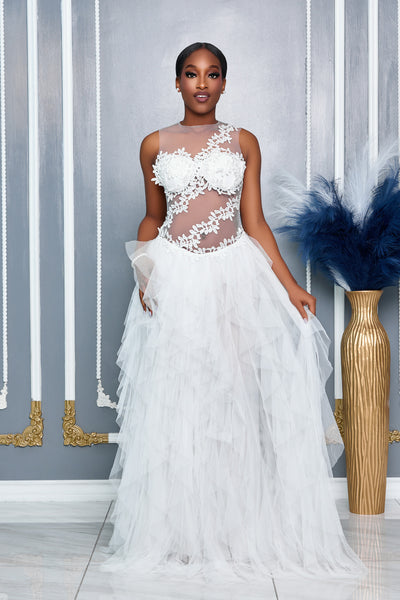 LACE DETAILED BODICE RUFFLE TIERED GOWN (WHITE)