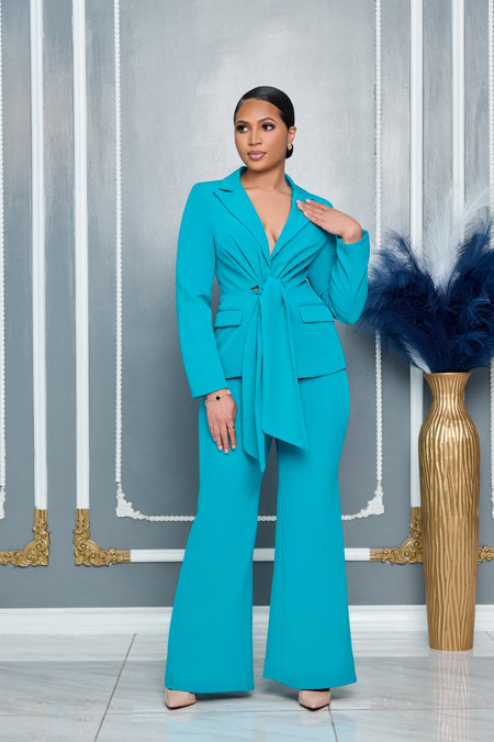 FIRST LADY FRONT BOW PEPLUM MIDI DRESS (WHITE)
