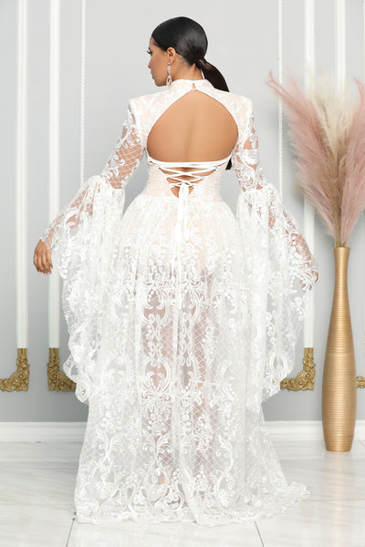 QUEEN ANTOINETTE CORSET LACE GOWN (WHITE-NUDE)