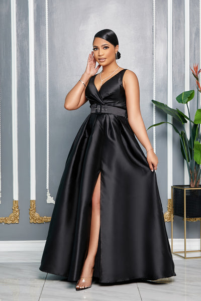 ELEGANCE V-NECK BELTED MAXI DRESS WITH POCKETS (BLACK)