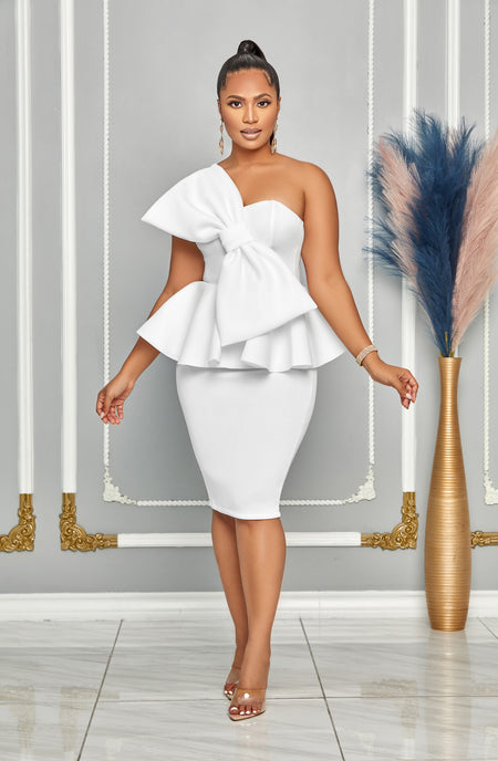 DEEP V-NECK WITH FRONT RUCHED DETAIL MIDI DRESS (MULTI)