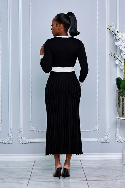 ROUND NECK CONTRACT TRIM BUTTON FRONT SWEATER DRESS (BLACK)