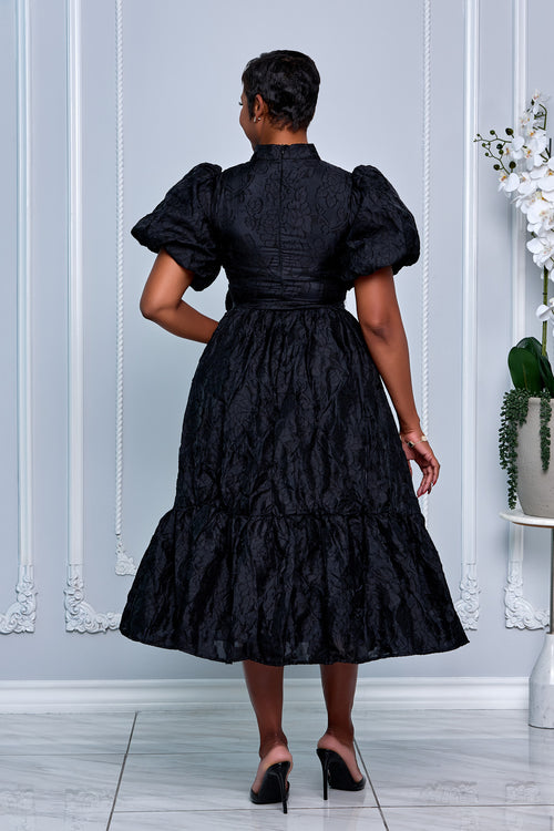 FLORAL TEXTURED JACQUARD  PUFF SLEEVES DRESS (BLACK)