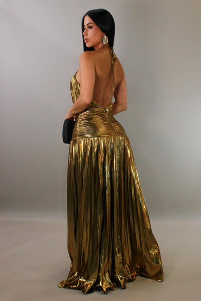 GOLDEN METALLIC PLEATED HALTER OPEN BACK MAXI DRESS